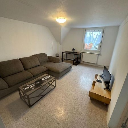 Joli Appartement 2 Chambres Face Gare Forbach Exterior foto